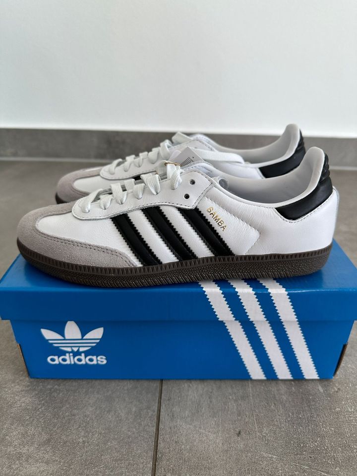 Adidas Samba White EU 38 / US 5 1/2 B75806 in Saarlouis