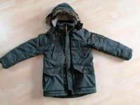 H&M Winterjacke Winterparka Parka Gr 140 olive-grün Niedersachsen - Hagenburg Vorschau