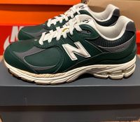 New Balance 2002R Vintage Leather Pack Green Sneaker Schuhe 41.5 Köln - Mülheim Vorschau