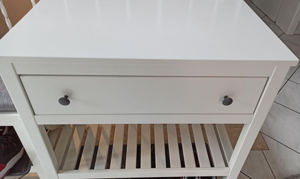 Ikea Hemnes Waschtischunterschrank / Kommode / Regal in Polch