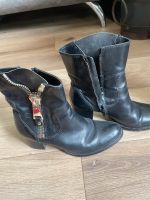 Außergewöhnlich schöne Damenstiefel 39 Elberfeld - Elberfeld-West Vorschau