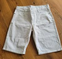 Damen Short / Kurze Hose / Bermuda/ Jeans weiß /Größe 38 Hessen - Großkrotzenburg Vorschau