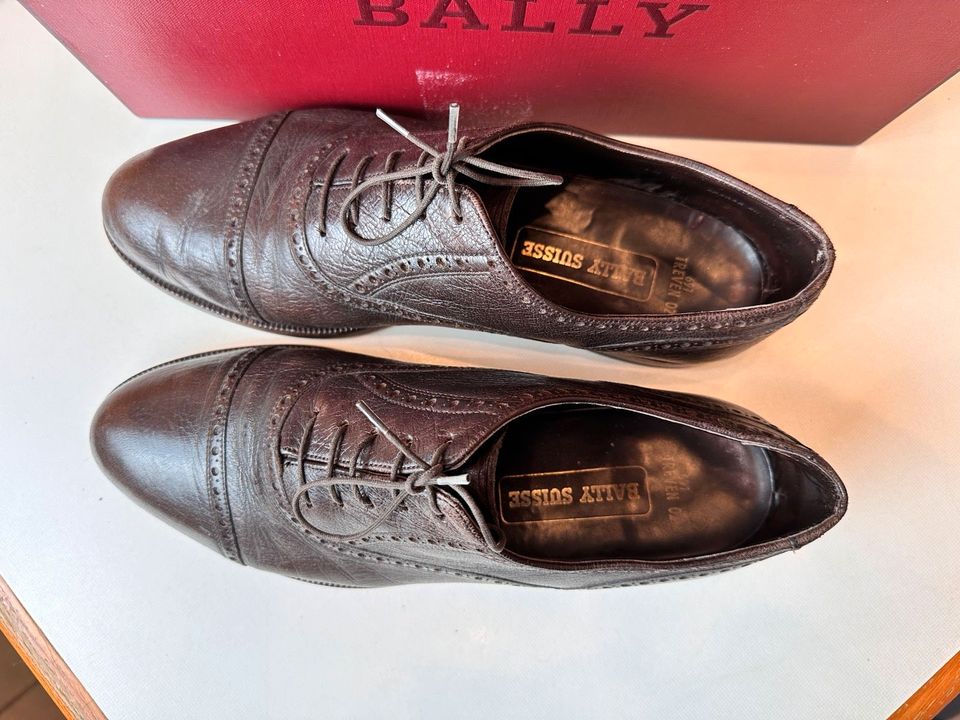 Bally Suisse Leder-Schuhe Schnürschuhe Halbschuhe braun 10 44 43 in Neuss