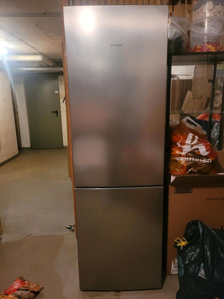 Kühlschrank in Viersen
