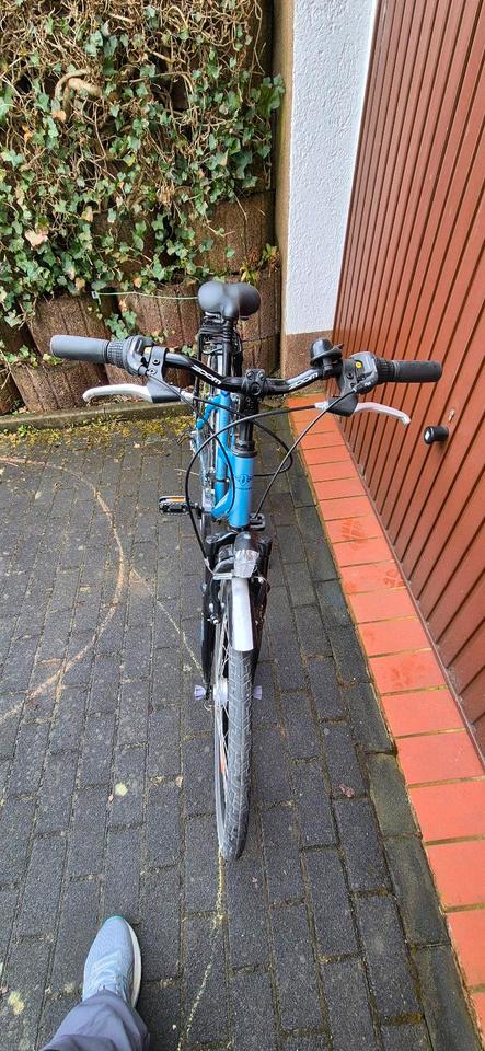Neuwertiges Zündapp Silver 3.0 Tourenrad- Trapez 26 Zoll in Wenden