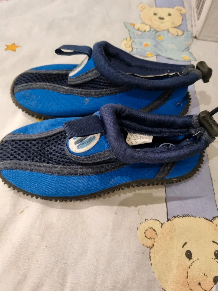 Kinder Badeschuhe Gr. 24 in München