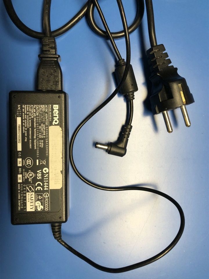 BenQ Netzadapter in Düsseldorf