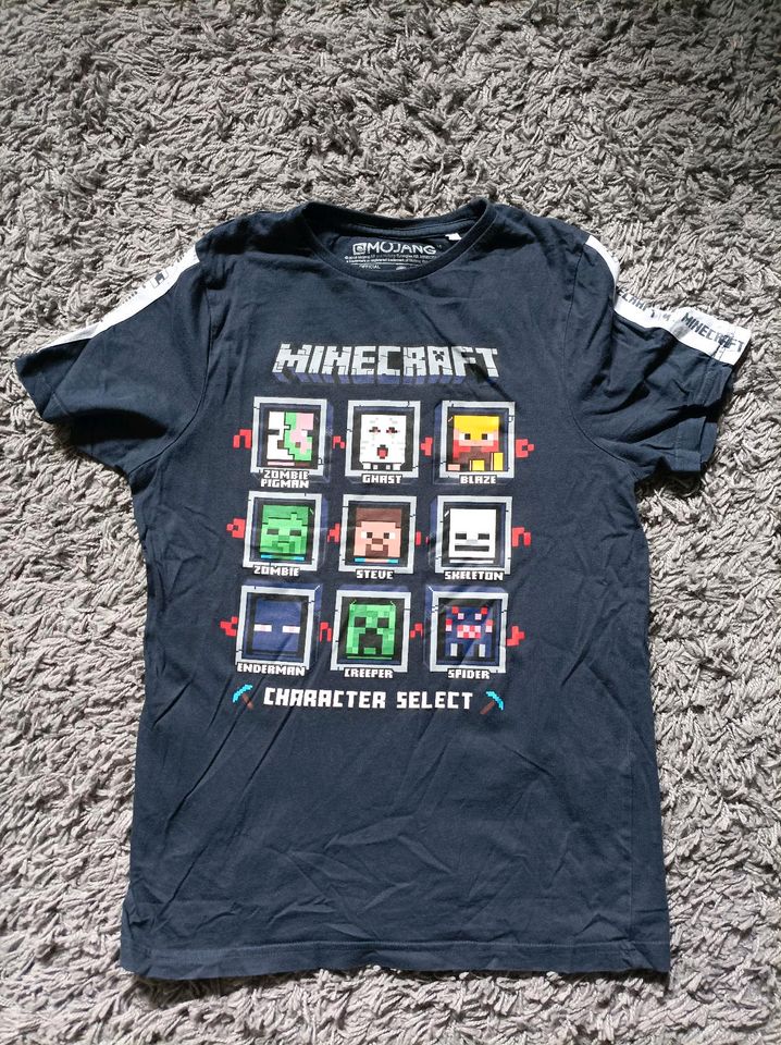 2 Minecraft T Shirts in Größe 146 152 in Duisburg