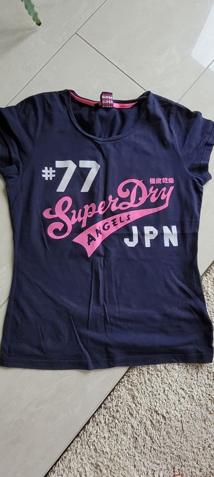 Superdry T Shirt / Versandfrei in Kropp