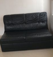 Ledercouch schwarz 2 sitzer Sofa Bettfuntion Nordrhein-Westfalen - Frechen Vorschau