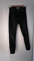 Calvin Klein Jeans – Schwarz, Größe W27 L32 Stuttgart - Stuttgart-West Vorschau