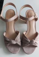 Sandalette mit Knoten Hessen - Bensheim Vorschau