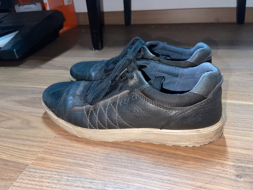 Ecco schwarze Sneaker Herren, Gr. 41 in Berlin - Pankow | eBay  Kleinanzeigen ist jetzt Kleinanzeigen