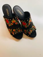 Mules Clogs 36 Neu Schwarz Nieten Blumen Sommer 36 Baden-Württemberg - Karlsruhe Vorschau