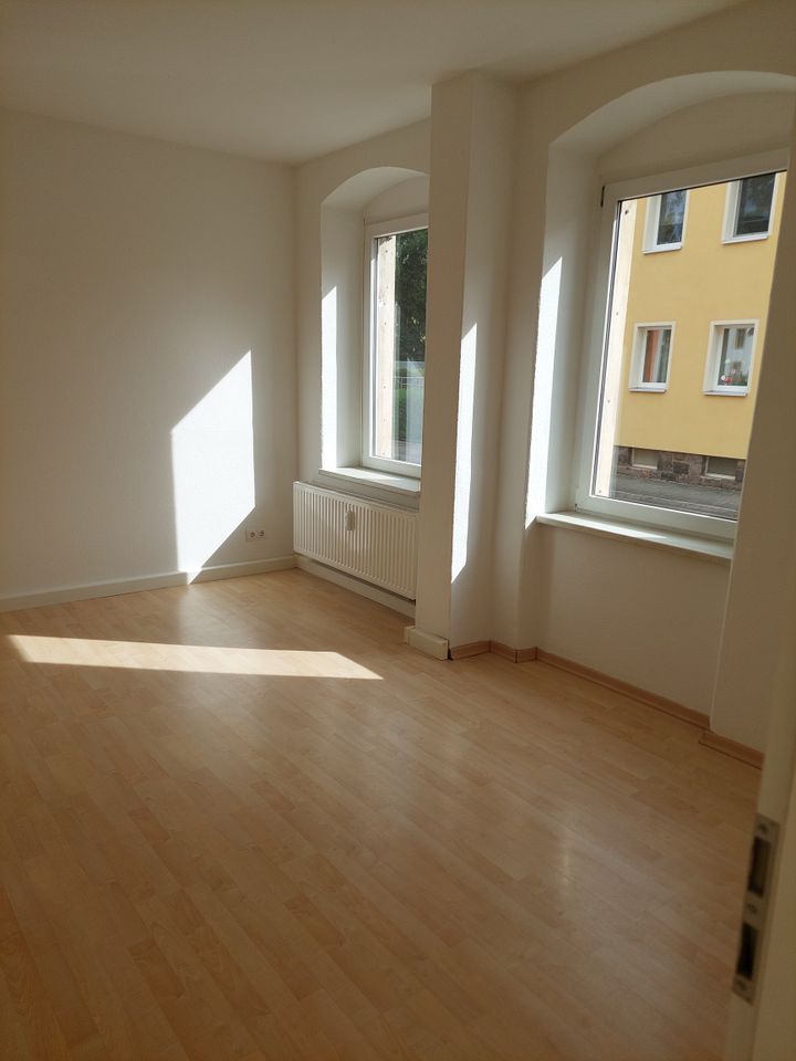 +Mieter gesucht!+helle 2 Zimmer im EG mit Kochnische & Dusche! #FS12 in Freital