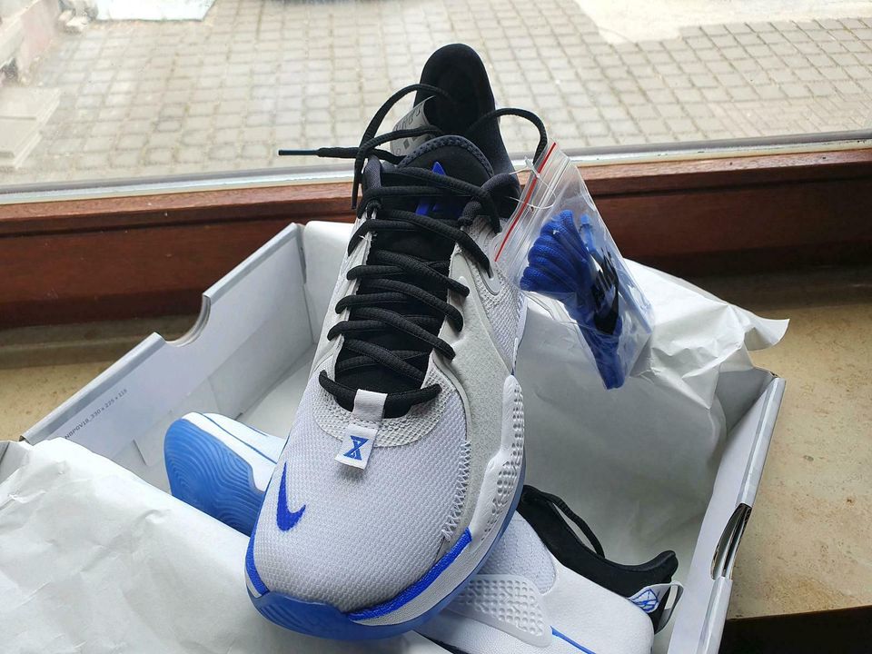 Nike PG 5 PS5 Playstation Paul George PG5 NEU EU 42 US 8,5 in  Baden-Württemberg - Ehingen (Donau) | eBay Kleinanzeigen ist jetzt  Kleinanzeigen