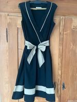Kleid mit Wickeloptik, 36 Baden-Württemberg - Sersheim Vorschau