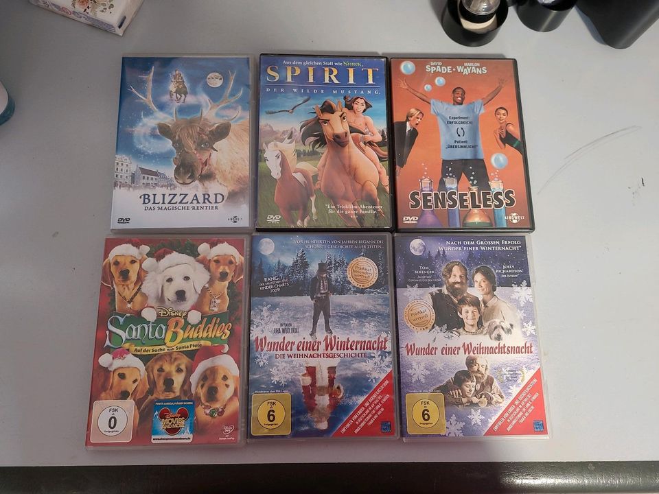 6 DVD's Blizzard, Spirit, Senseless, Weihnachtsfilme in Ennepetal