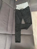Jeans Umstandsmode Umstandshose Gr 42 nur eine Schwangerschaft Sachsen - Niederfrohna Vorschau