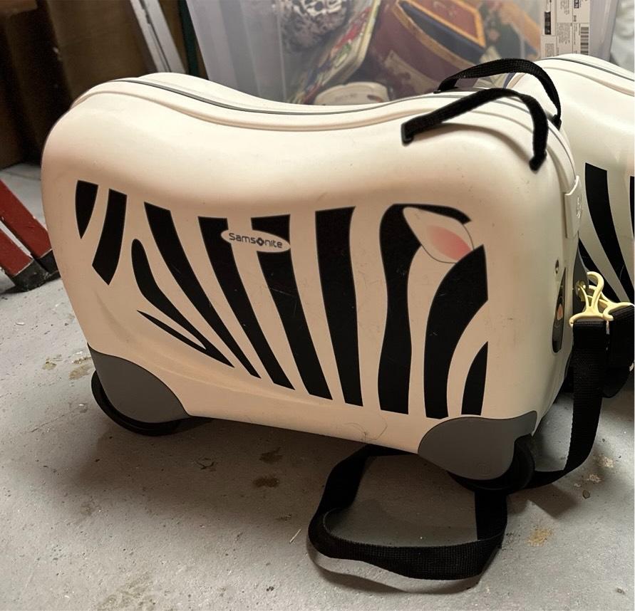 2 Stück Samsonite Dream Rider Kinder Koffer, 51 cm, 28 L, Zebra in Duisburg
