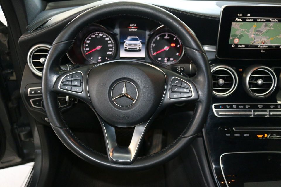 Mercedes-Benz GLC 250 d 4Matic/360° Kamera/AHK/Navi/LED/Klima. in Nürtingen