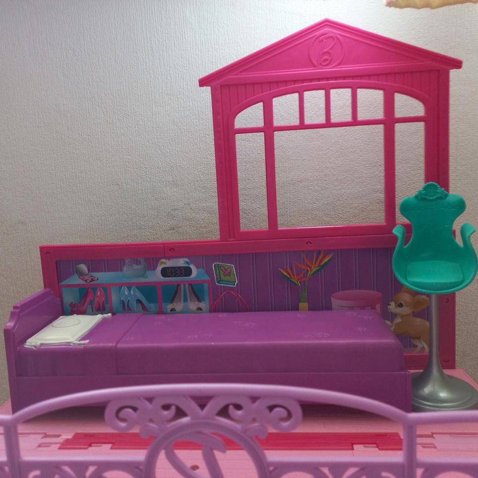 Barbie Haus,Figuren  und Zubehör in Dingelstädt