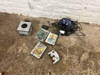 Nintendo Gamecube mit HDMI Adapter, 3 Spiele Düsseldorf - Bilk Vorschau