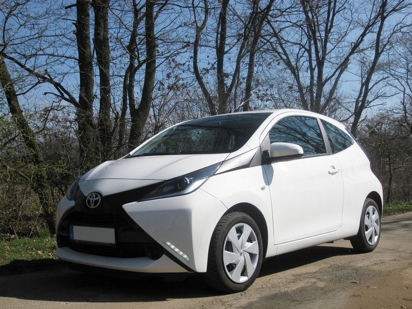 1 Original Toyota Aygo 15 Zoll Radkappe in Köln