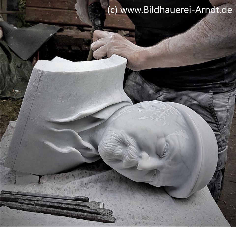 Porträt Büste von Bildhauer anfertigen lassen -Foto Bild Portrait in Hamburg