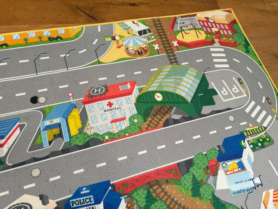 SPIELETEPPICH SPIELTEPPICH AUTOTEPPICH TEPPICH SPIELZEUG AUTOS in Schwelm