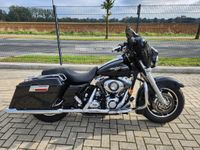 Harley-Davidson FLHX STREET GLIDE 1584 SCREAMIN EAGLE + HELM Niedersachsen - Bawinkel Vorschau