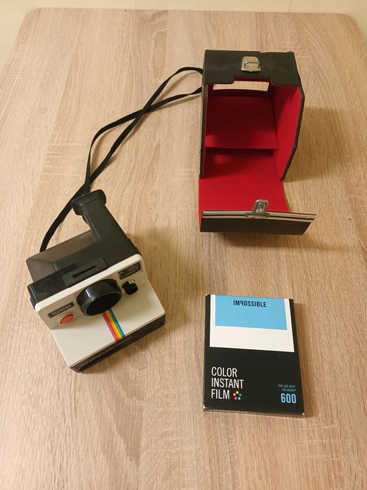 Polaroid Landcamera 1000 + Tragetasche/Etui und Filmkassette in Stuttgart