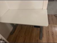 Höhenverstellbarer Schreibtisch von Desktronic - 210 € Mitte - Tiergarten Vorschau