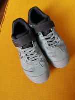 Artengo Turnschuhe / Hallenturnschuhe von Decathlon, Gr. 36, 6 € Hannover - Linden-Limmer Vorschau