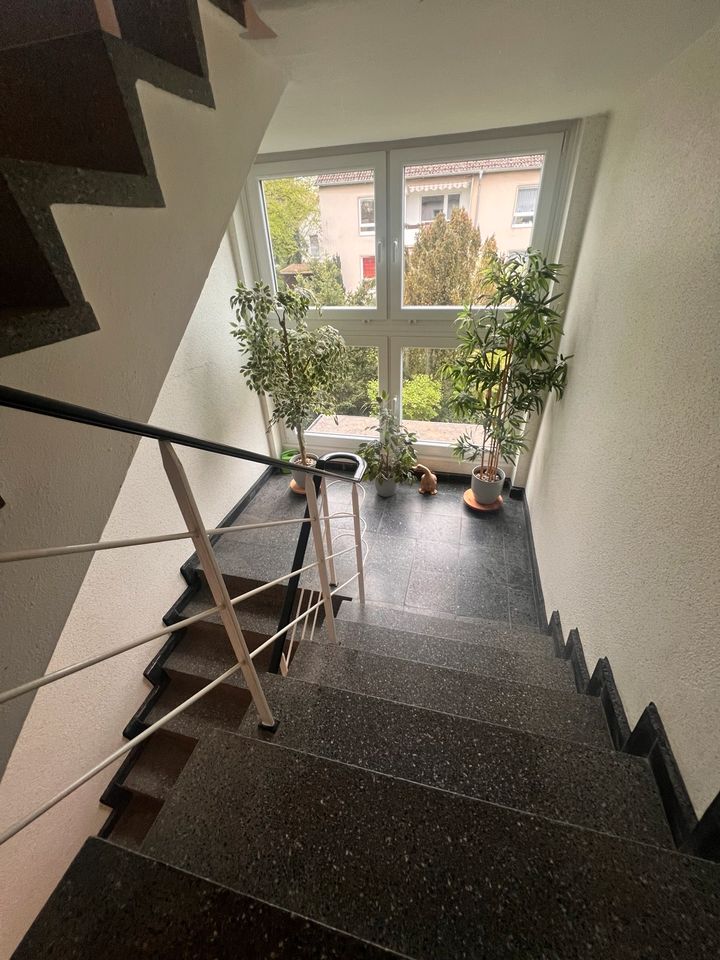 3-Zimmer Wohnung mit EBK und Balkon sowie Garage in Burgdorf
