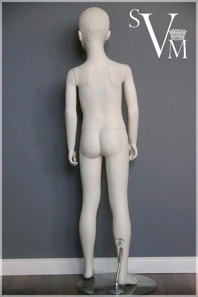 Schaufensterpuppe KIND 128cm Mannequin Schaufensterfigur Junge 1 in Wuppertal