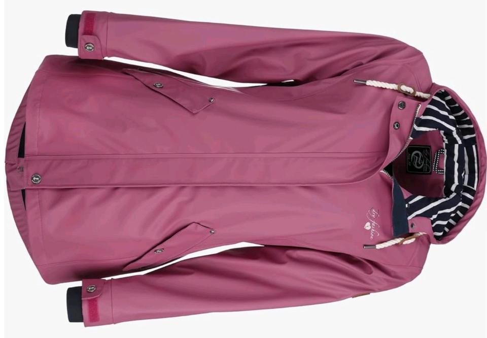 Dry Fashion Damen Regenmantel Regenjacke 40 Beere outdoor in Krostitz