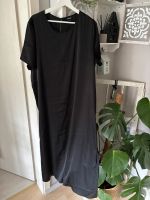 MONKI Maxikleid aus Satin schwarz Größe XL Rostock - Reutershagen Vorschau