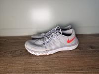 Laufschuhe Nike Free 5.0 TR 41 grau weiß Köln - Merkenich Vorschau