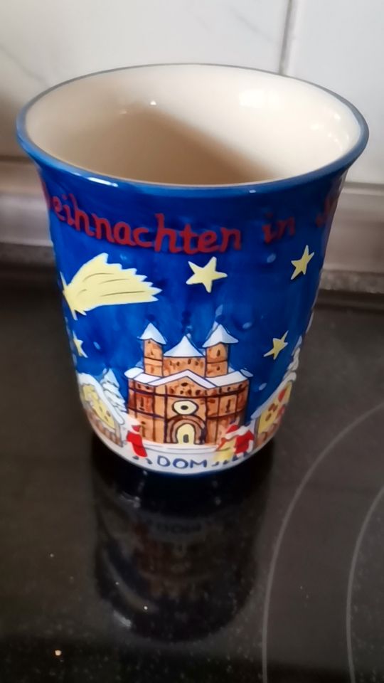 WEIHNACHTSTASSEN GLÜHWEINBECHER KAFFEE TASSEN WEIHNACHTSARTIKEL in Schwegenheim