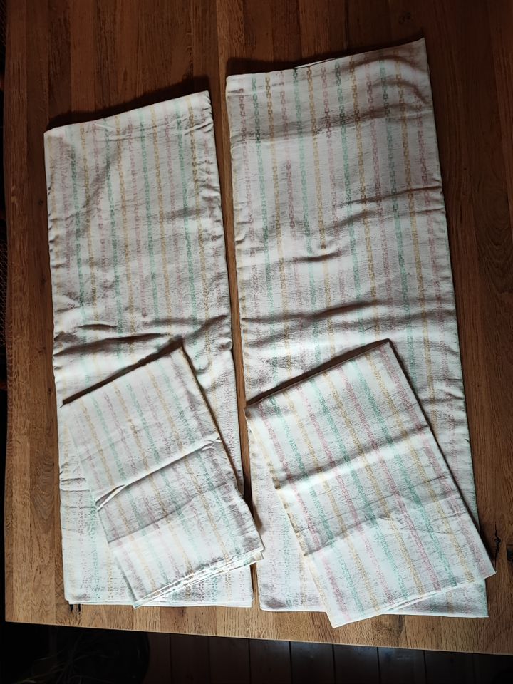 4 tlg. Damast Bettwäsche 135x180 cm weiß pastell bunt Baumwolle in Berlin