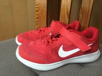 Top! Turnschuhe NIKE Gr.33 rot Sneakers Berlin - Köpenick Vorschau