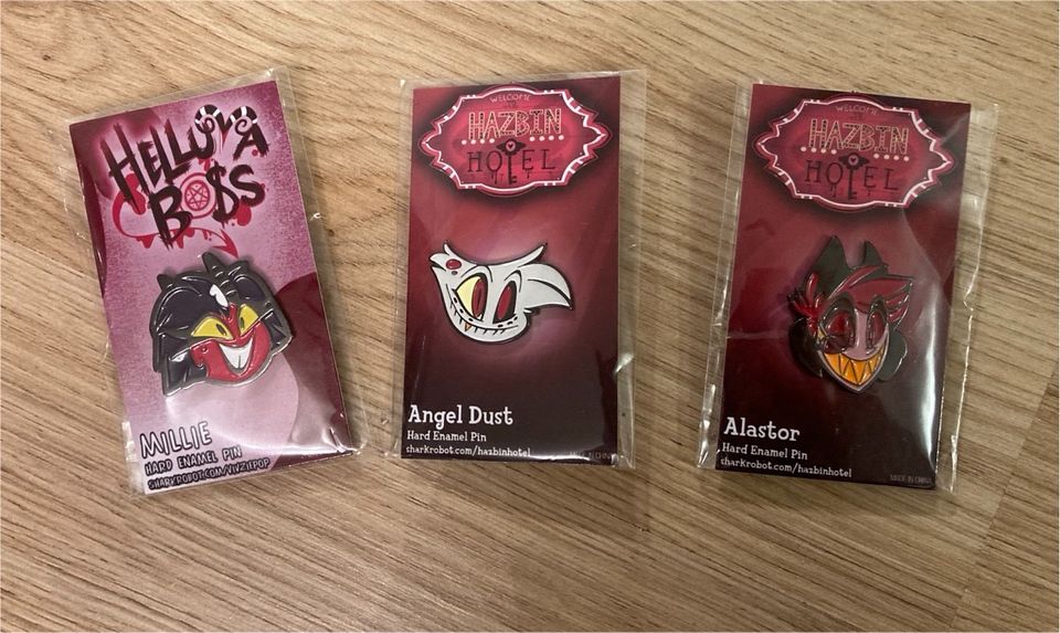 Hazbin Hotel /Helluva Boss Pin - Alastor Angledust Millie 2019 in Hengersberg