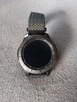 Samsung Gear S3 Frotnier 44mm + 4 Armbänder und 2 Ladestationen Nordrhein-Westfalen - Beelen Vorschau