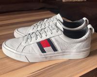 Tommy Hilfiger  echt Leder Größe 43 Leipzig - Paunsdorf Vorschau