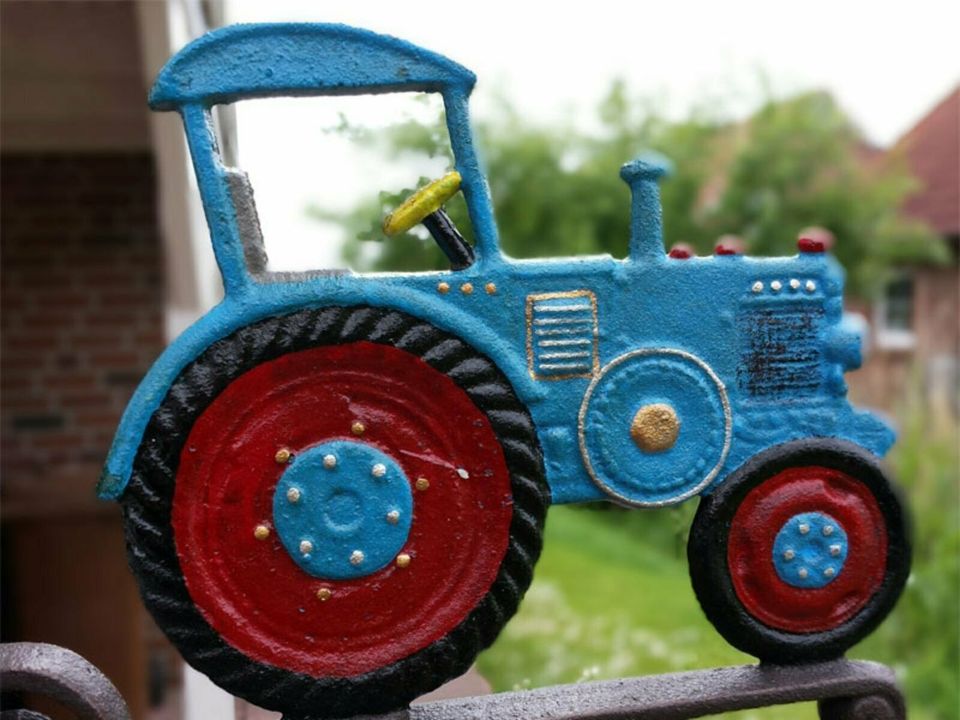 Wandglocke Gusseisen Trecker Traktor blau *NEU/VERSAND Schlepper in Worms