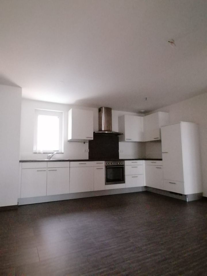 79639 Grenzach-Wyhlen TOPLAGE: Exklusive 114,17 qm² Erdgeschoss-Wohnung mit Garten in Passivenergiehaus KFW 55 mit Tiefgaragen - und Außenstellplatz in direkter Grenznähe zu BASEL / SCHWEIZ gelegen in Grenzach-Wyhlen