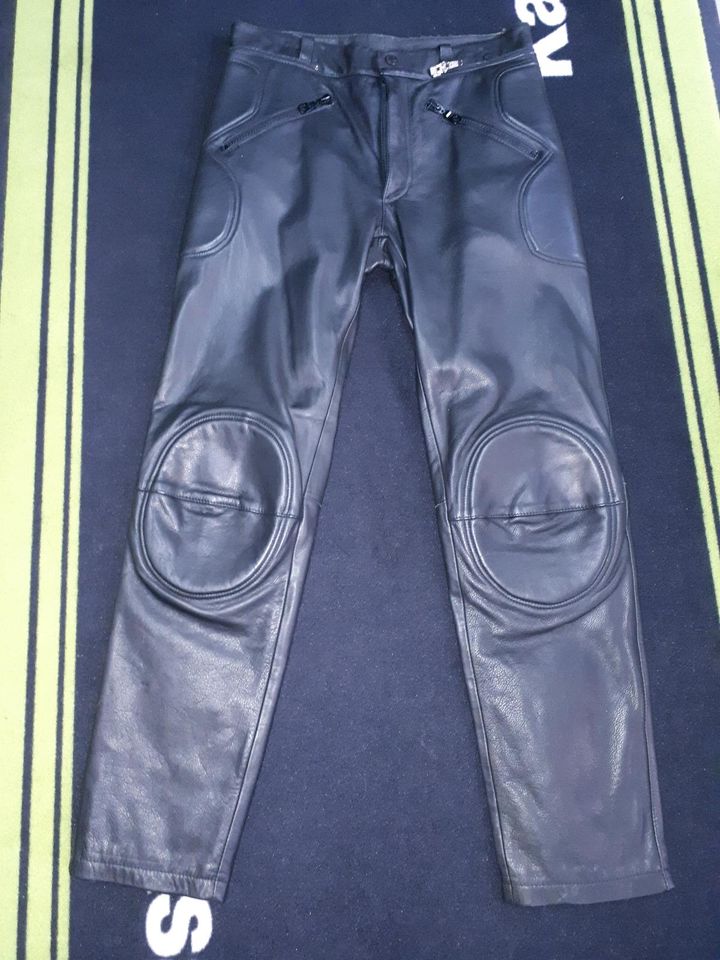 Dainese Motorrad Hose Lederhose Retro in Hirschberg a.d. Bergstr.