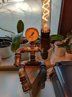 Industrielampe Rohrlampe Steampunk Metallkunst Desingerlampe Helf Nordrhein-Westfalen - Troisdorf Vorschau