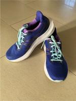 ASICS mit AmpliFoam Laufschuhe Hamburg-Mitte - Finkenwerder Vorschau